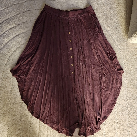 Sozy Gwendolyn Midi Skirt EUC - Picture 6 of 9